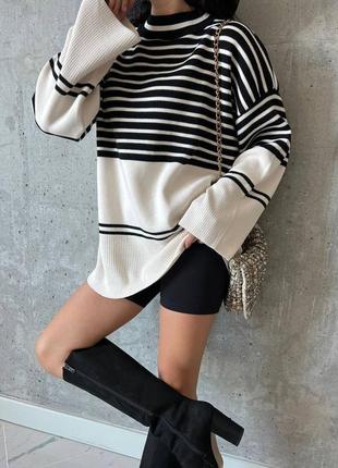 Теплый красивый стильный трендовый свитер туника полоскатый свитер оверсайз6 фото