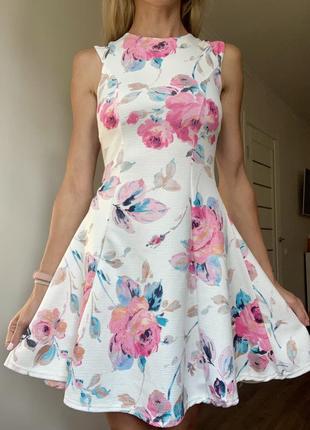 Платье в цветы клеш cameo rose s с1 фото