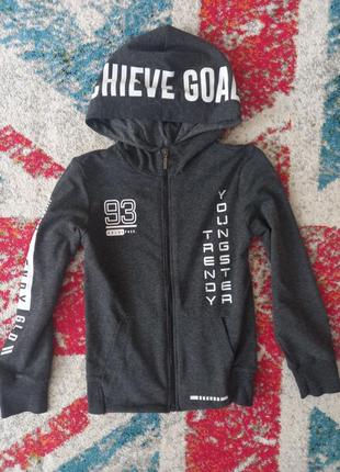 Тоненька кофта з капішоном