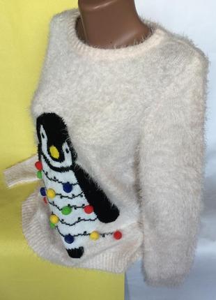 Нежный  свитер с пингвином2 фото