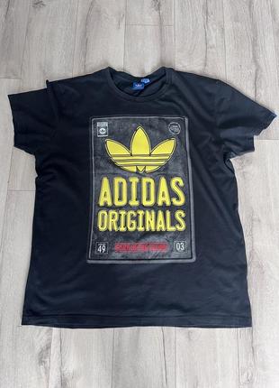 Мужская футболка adidas