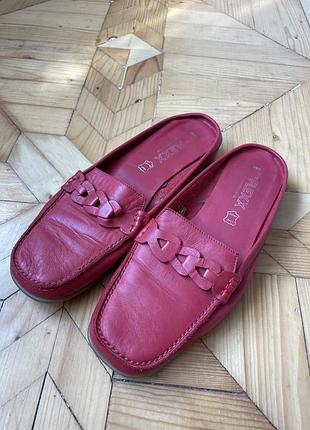 Мюли красные кожа