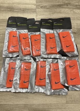 Напульсник nike swoosh wistbands (арт. n.000.1565.804.os)3 фото