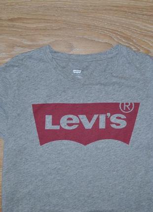 Серая хлопковая футболка levis3 фото