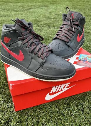 Нові чоловічі шкіряні кросівки nike air jordan 1 mid anthracite red