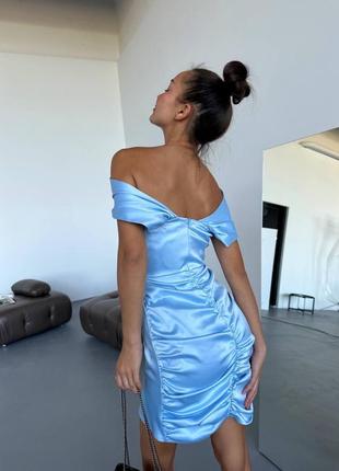 Сатинова корсетна сукня