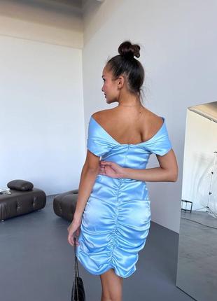Сатинова корсетна сукня