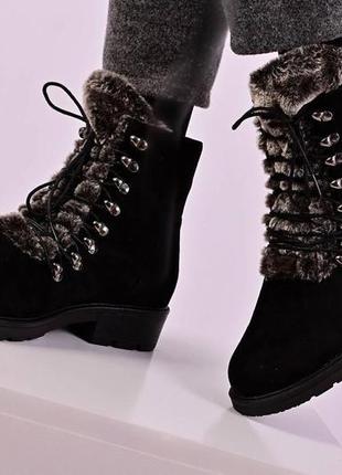 Жіночі демісезонні замшеві ботинки, черевики.р.39,40