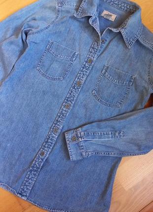 Джинсовая рубашка с длинным рукавом джинсовка ветровка рубашка куртка1 фото