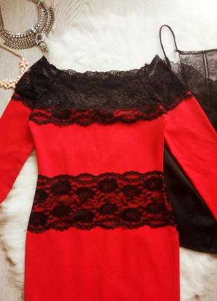 Нарядное красное платье короткое миди с черным гипюром ажурными вставками открытыми4 фото