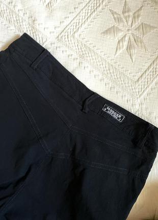 Брюки женский клешные черные штаны стрейчевые с розрезами пояс кокетка morgan- s6 фото