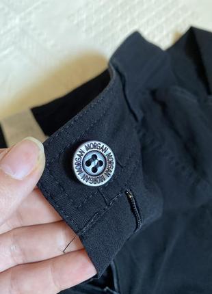Брюки женский клешные черные штаны стрейчевые с розрезами пояс кокетка morgan- s9 фото