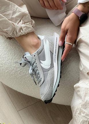 Кроссовки nike sacai grey2 фото