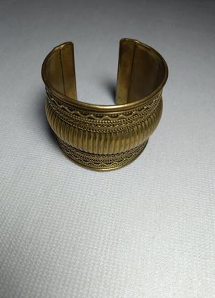 Стильный старинный браслет шириной 5 см, винтажный вид, из регулируемой латуни.