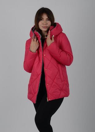 Яркая малиновая женская короткая куртка с водоотталкивающей пропиткой еврозима, осень-зима4 фото