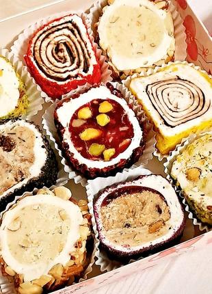 Подарунковий набір: рахат-лукум, 9 ролів асорті, 320 г, пакунок, туреччина
