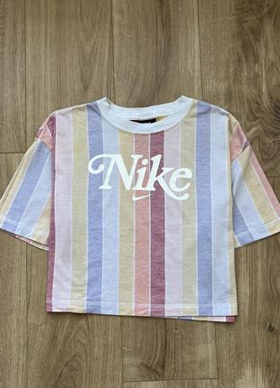 Оверсайз топ nike sportswear rainbow retro short tee