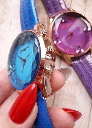 Sale.шикарні годинник без цифр з гравірованим склом.6 фото