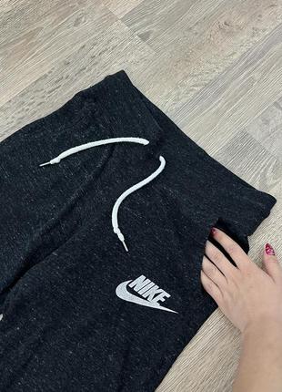 Спортивные штаны nike спортивки5 фото