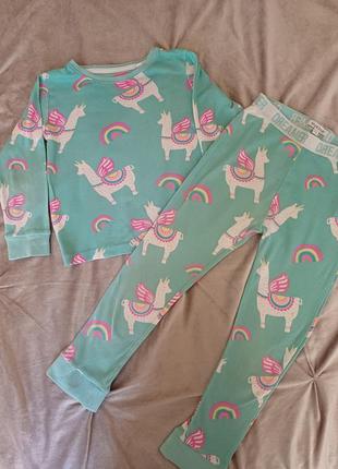 Яскрава бавовняна піжамка блузу