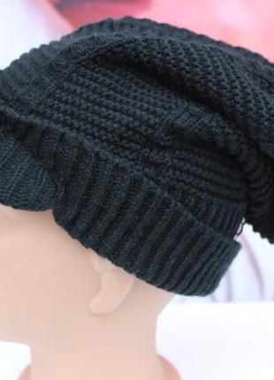 Шапочка з козирком c&a