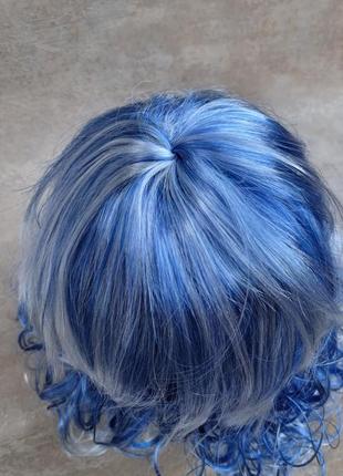 Парик синий с белим карнавальный с длинными волосами2 фото