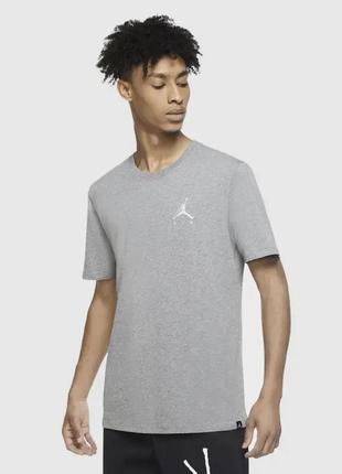 Футболка чоловіча air jordan jumpan embroidered tee s ah5296-0914 фото