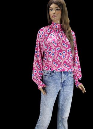 Красивая сатиновая блузка "next" с цветочным принтом. размер uk12/eur40.9 фото