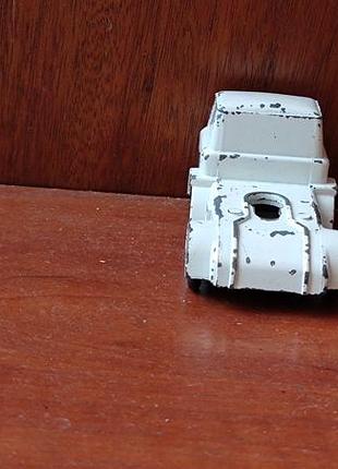 Husky models ford d series great britain