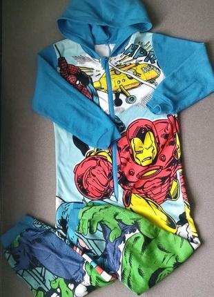 Флисовая пижама ромпер с героями marvel2 фото