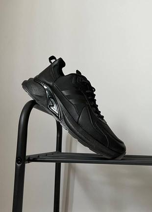 Черные мужские кроссовки из экокожи