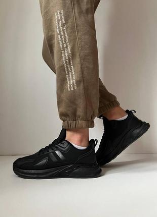 Черные мужские кроссовки из экокожи3 фото