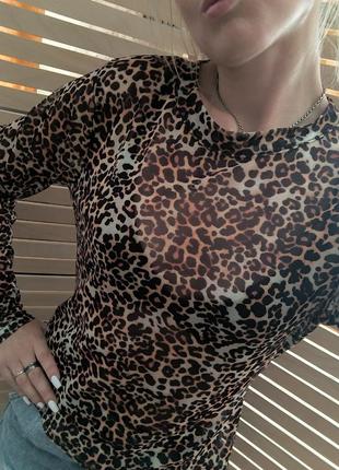 Женская водолазка в сеточку