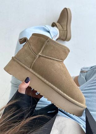 Ultra mini uggs короткие угги из натуральной замши🤎 на высокой подошве)