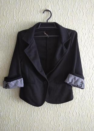 Короткий черный женский жакет пиджак, р.с, miss poem, турция1 фото