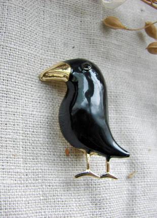 Милая брошка с вороной маленькая черная брошь птичка5 фото