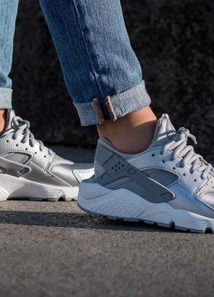 Кросівки nike huarache жіночі шкіряні кросівки найк кортез женские белые кожаные кроссовки nike air force 1 весна найк аир макс ление nike air max3 фото