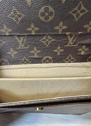 Сумка коричневая женская в стиле louis vuitton клатч сумка луи витон на цепочке кросс-боди6 фото