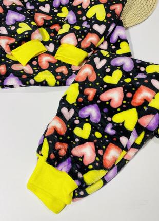 Піжама (світшот + штани) для дівчаток гном махрова сердечка 98 см чорний2 фото