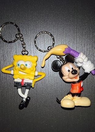 Игрушки мини фигурки спанч боб и микки маус брелок