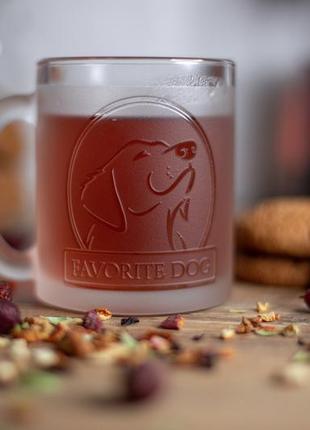 Подарункова чашка з гравіюванням для любителів собак лабрадор4 фото