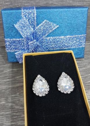 Яркая классика крупные женские серьги "алмазные капельки в серебре" - элегантный подарок девушке7 фото