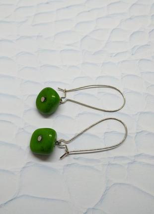 Серьги из камня