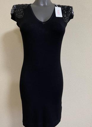 Коктейльное,романтичное черное платье с декором на плечиках,ручная работа5 фото