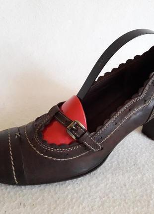 Кожаные туфли фирмы maripe (талия) р. 38 стелька 25 см