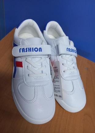 Кроссовки 4