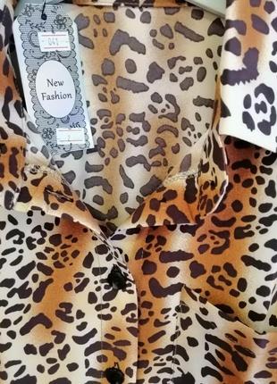 Стильна легка сорочка блуза анімалістичний хижий принт лео леопард з розрізами з боків розмір універ3 фото