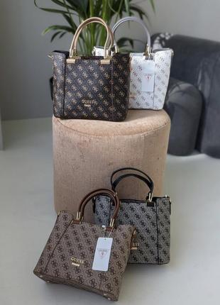 Сумка guess charm на 3 отеления