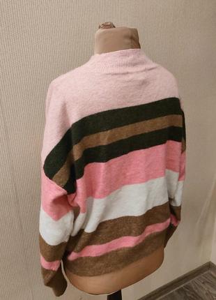 Теплый и стильный пуловер.2 фото
