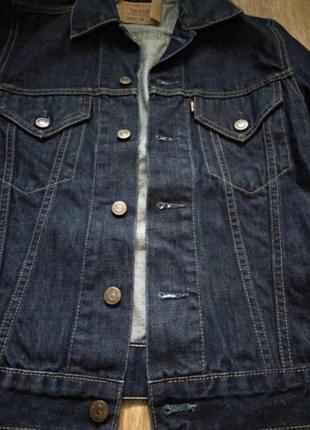 Джинсовая куртка оригинал  levi's® trucker jacket 70500 045 фото